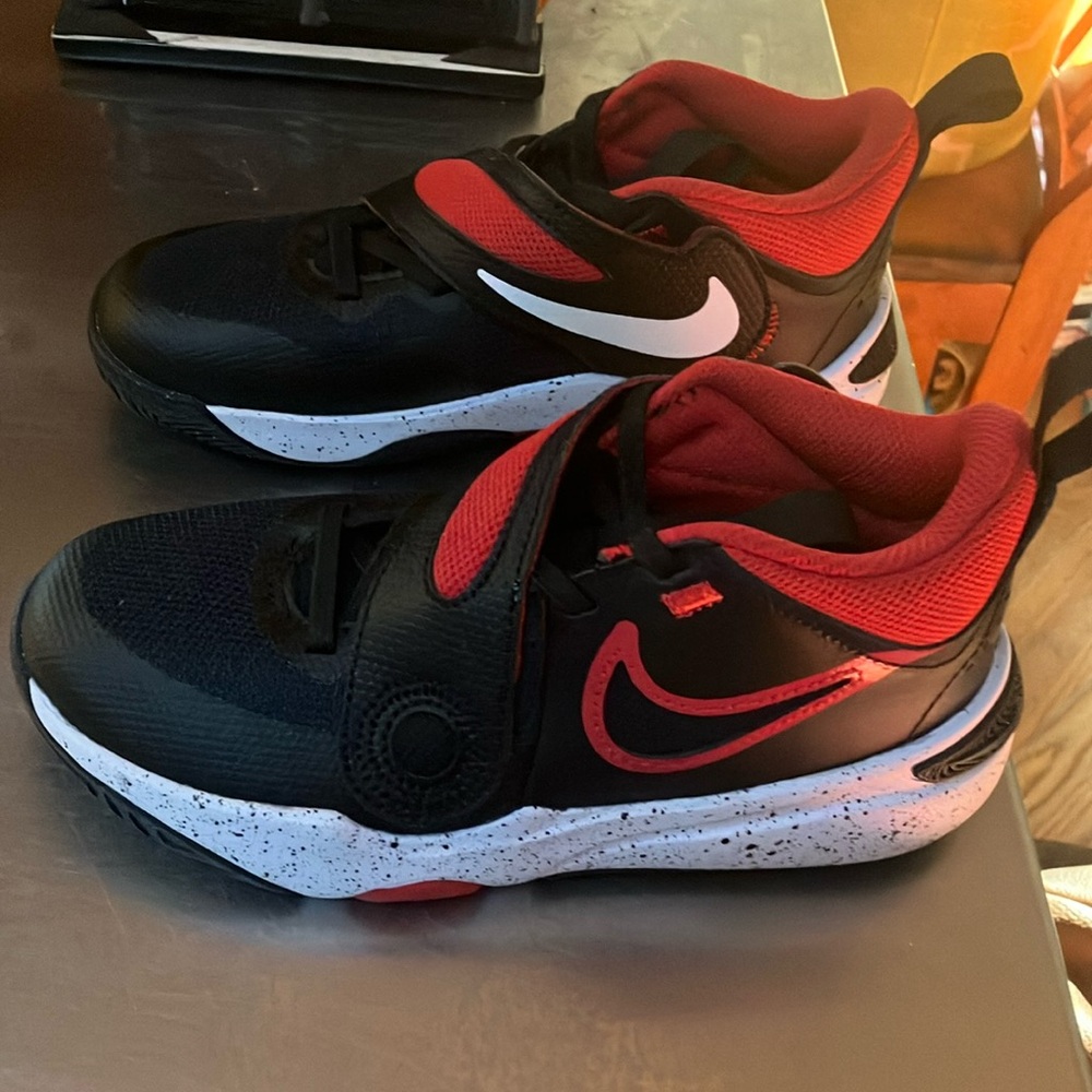 Brand new kids Nikes